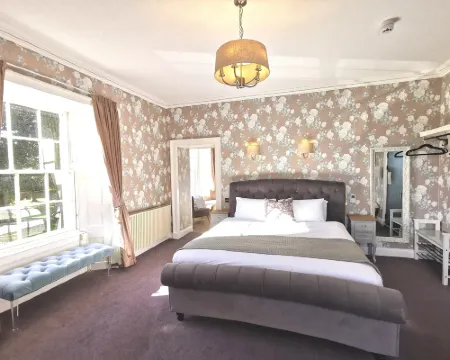 Lunan House Hotels in Arbroath