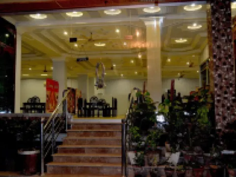 豪華酒店和餐廳 巴哈瓦爾布爾酒店