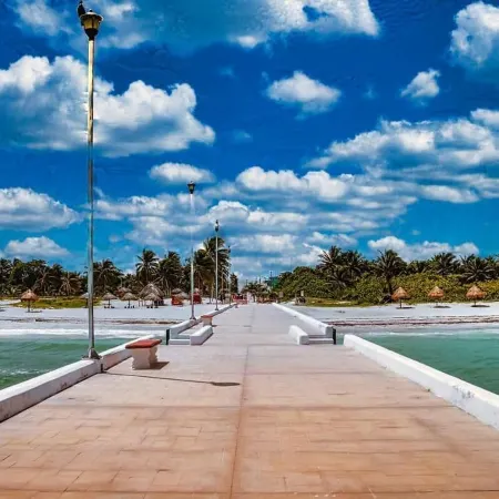 Hacienda Antigua Villa, 50m from Sandy Beach