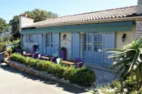 Résidence Ile de Beauté : Résidence de chambres d'hôtes et gites proche mer Propriano et location de bateau Hôtels à : Sartène