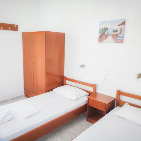 Eytyxia Apartments