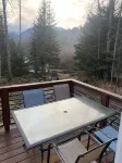 Bear Bottoms at Salmon Creek Hotels in Bear Creek