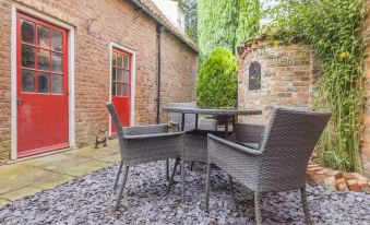 Papist Hall Cottages