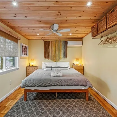 Pocono Scandinavian Cottage 2 Bedroom Cottage by RedAwning