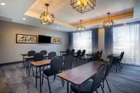 La Quinta Inn & Suites by Wyndham Oxford Hotels in Oxford