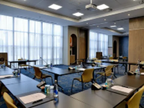 コートヤード ホテル ウォーターフォール シティ ミッドラントのホテル