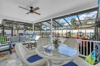 Coastal Escape: Heated Salt Pool & Beaches, Bowling, Mini Golf - Kids’ Paradise
