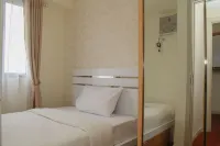 컴포트 & 나이스 2BR 앳 메이카르타 아파트먼트 South Cikarang 호텔