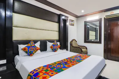 FabExpress Sandberry - Prashant Vihar Hotels near Central Park