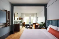 Hotel Henrietta Hotels in Harvey