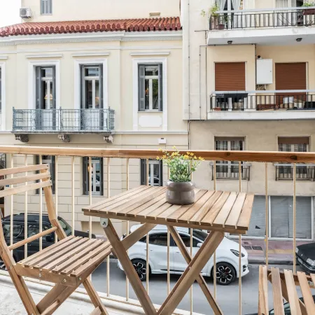 Rovertou Gali 3-5 by Athens Concept Residences Отели рядом с достопримечательностью «Кукаки»