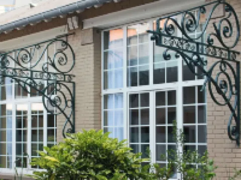 Brit Hotel Limoges Centre Gare - Hôtel & Spa Hotels near Bernardaud Porcelain Factory