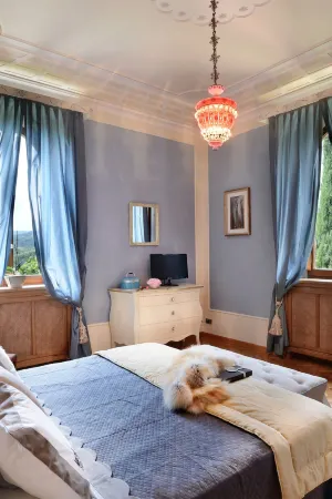 Villa Parri Residenza d'Epoca Отели в г. Пистойя