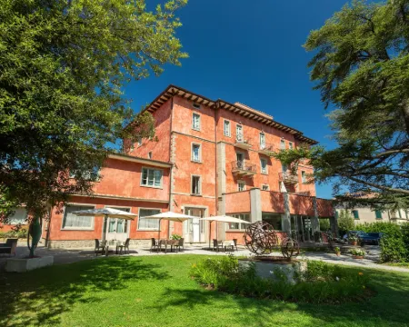 大帝國酒店 - 專享SPA及健康中心 皮亞諾堡酒店