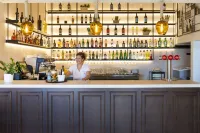Hotel Cala Fornells - Baarit