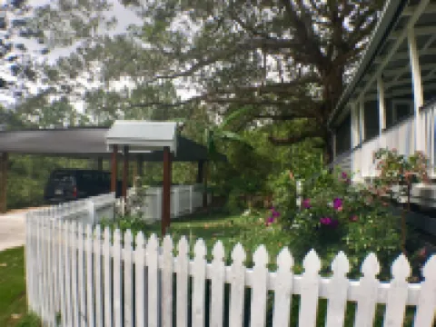 英格爾賽德馬場酒店