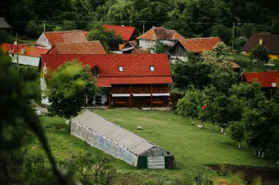 Pensiunea Bio Haus Hotel di Avrig