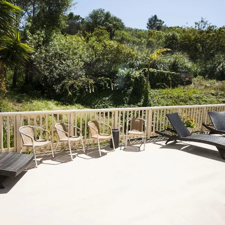Malibu Country Inn