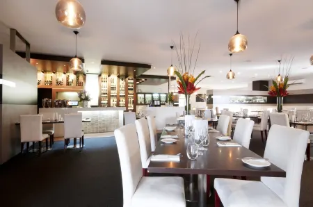 Dog Rock Motel Отели в г. Олбани