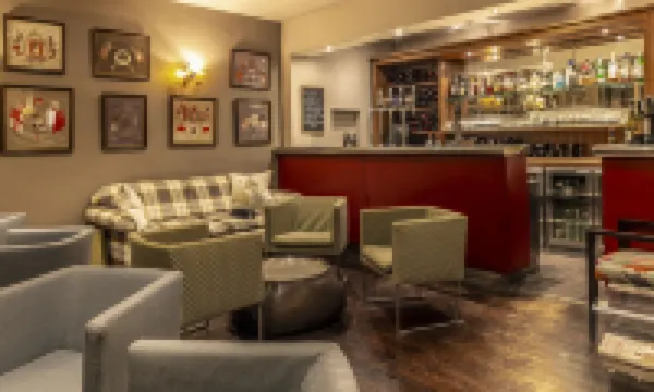 Crown and Castle Hotels in Suffolk Coastal District