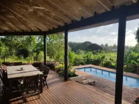 Muri Beach Resort - piscina