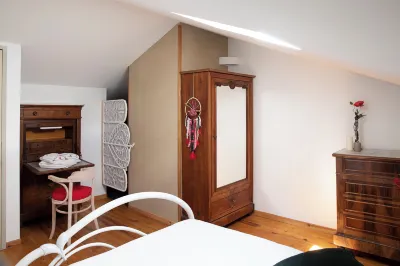 Le Chat Blanc Hotels in Avene