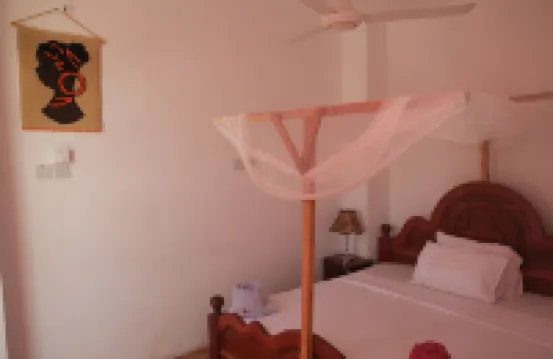 Homeland Swahili Lodge - Hostel
