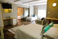 Ikaia River Lodge - ที่มีสระว่ายน้ำ