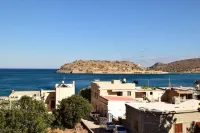 Athina Villas - Bergblick