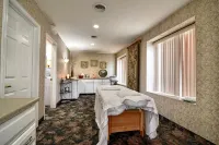 Roosevelt Inn & Suites Saratoga Springs Hotels in Malta