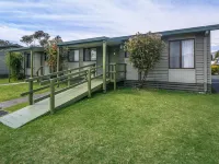 Wollongong Surf Leisure Resort Hotels in Fairy Meadow