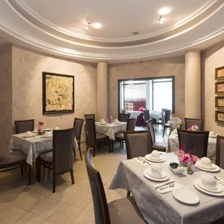 Le Jean-Sébastien Bach Отели рядом с достопримечательностью «Европейский суд по правам человека»