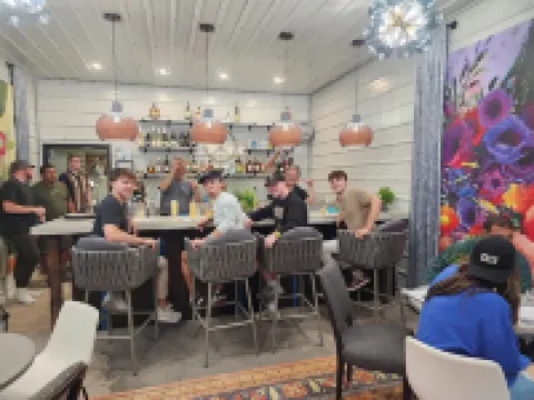 Vintage Block Inn & Suites Hotels in Okoboji