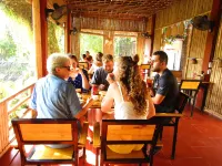 Ninh Binh Mountain Side Homestay - breakfast