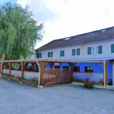Le Clos Saint Jacques Hotel Exterior