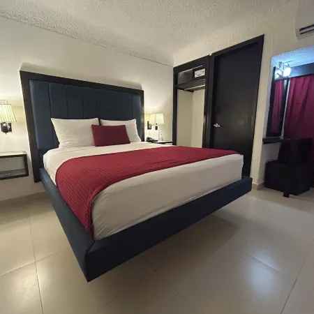 Choco's Hotel