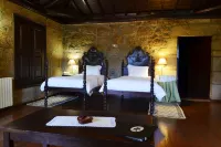 Quinta da Mata - Turismo de Habitação Hotels near Pirulitos Park