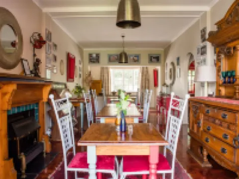 5th Avenue Gooseberry Guest House โรงแรมในแรนด์เบิร์ก