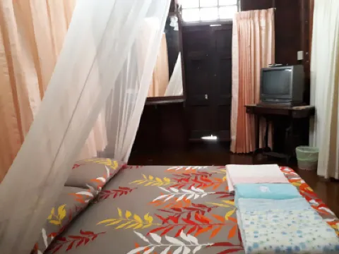 Baan Khunyaichuea Hotels in der Nähe von Schwimmender Markt in Amphawa