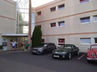 ibis budget Le Mans Universite - parking