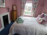 Withy Cottages