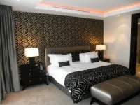 Royal Marang Hotel - balcony