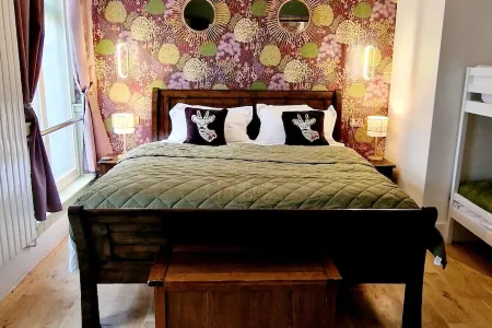 Burton Stone Inn