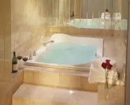 ذا مادسون كونكورس هوتل آند جافرنورز كلوب - جاكوزي