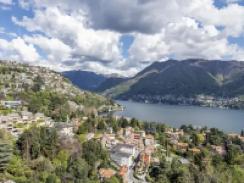 ホテル アスニーゴ チェルノッビオのホテル