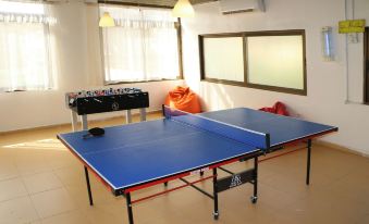 Nomads Hotel
