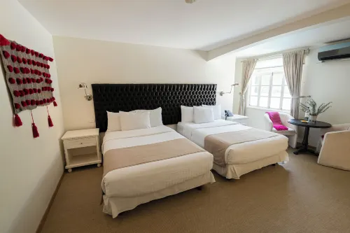 Casa Bonita Hotel & Luxury Residence
