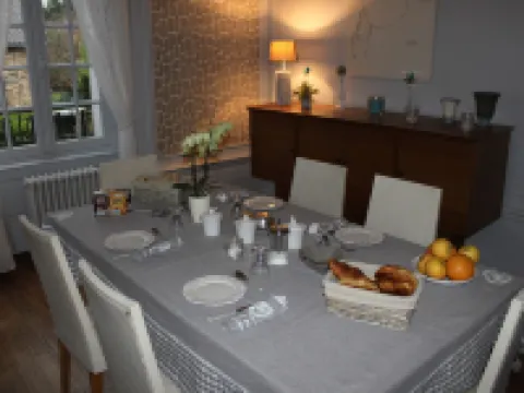 Chambres d'hôtes Au fil du temps Hôtels à : Châlus