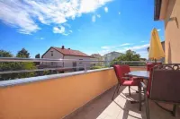 Apartments Dragica 927