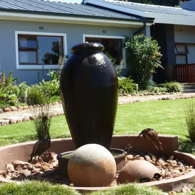 Marula Lodge Hotels near Drostdy Museum